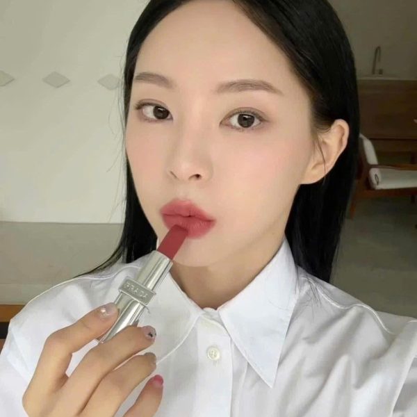 Son Prada Monochrome Soft matte b107 - màu hồng đất