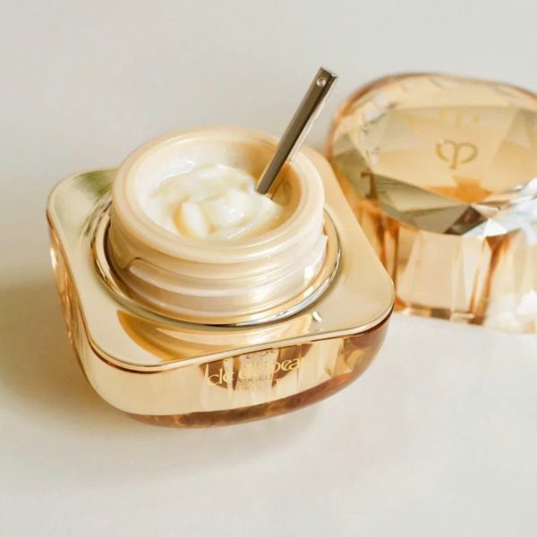 LA CRÈME của Clé de Peau Beauté - sản phẩm dưỡng ẩm cao cấp